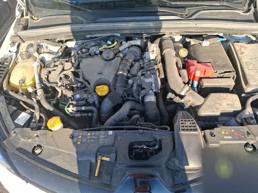 RENAULT CLIO SOCIETE BLUE DCI 100 - 21N AIR NAV 2022