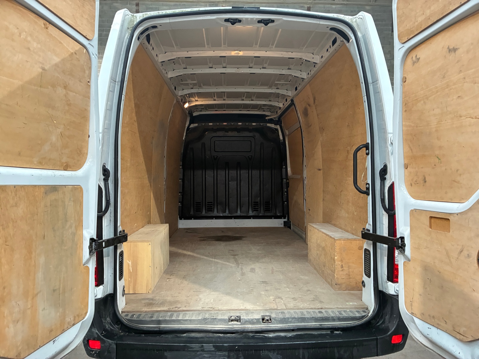 RENAULT TRUCKS MASTER FGN 3.5t 2.3 DCi 135 L3H2 2022