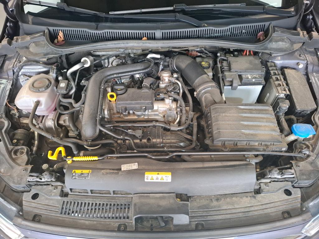VOLKSWAGEN POLO 1.0 TSI 95 S&S DSG7 R-Line 2023