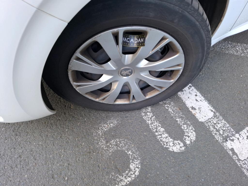 PEUGEOT 208 AFFAIRE BLUEHDI 100 S&S BVM5 PREMIUM 2020