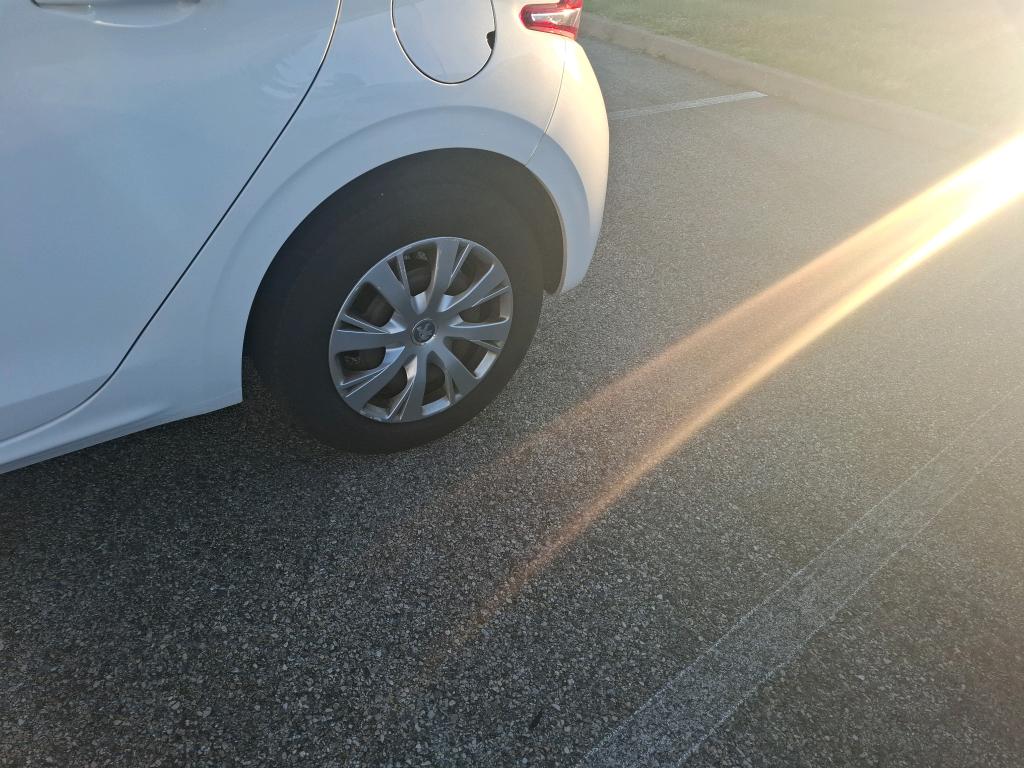 PEUGEOT 208 AFFAIRE BLUEHDI 100 S&S BVM5 PREMIUM PACK 2020