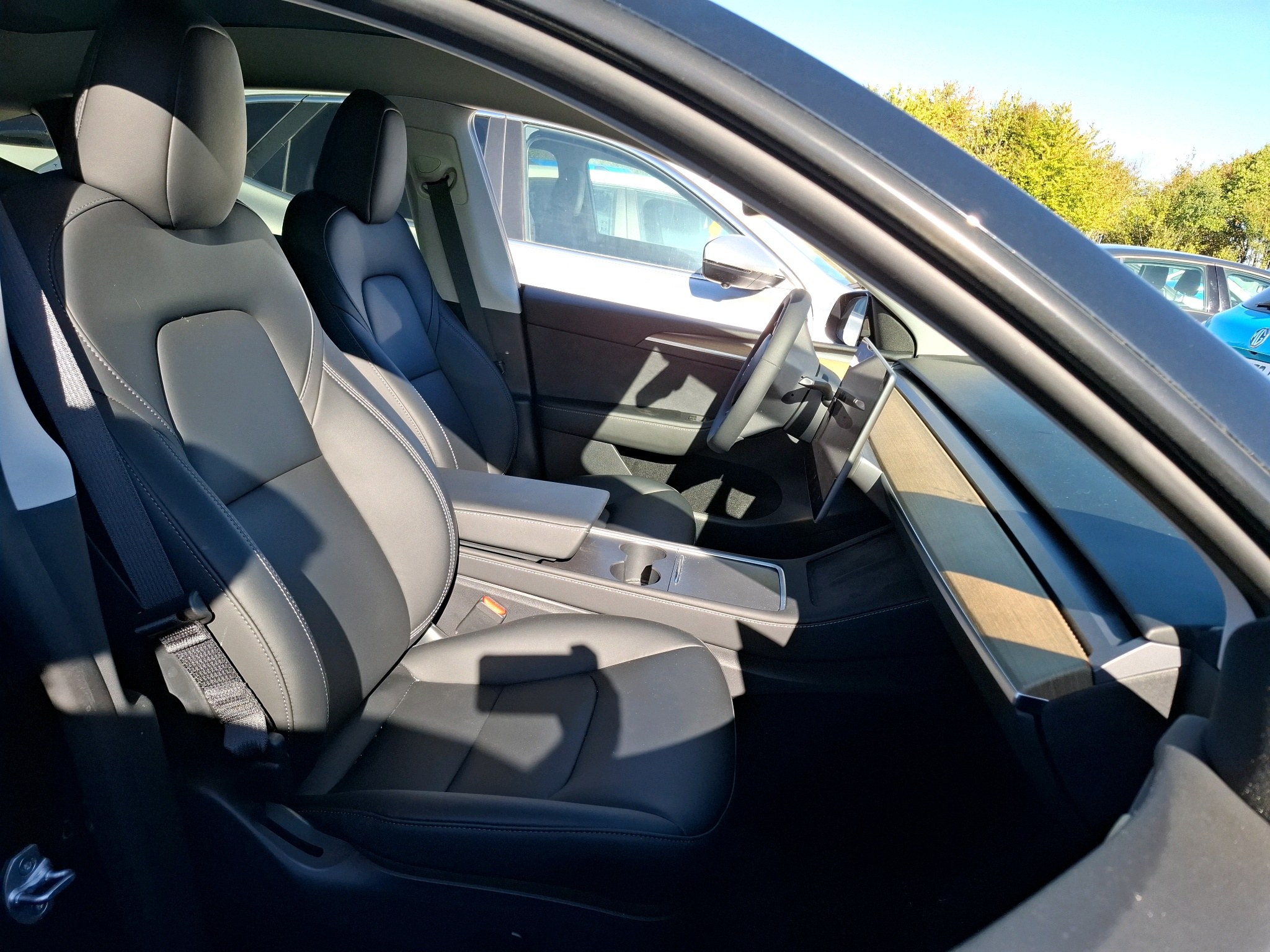 TESLA MODEL Y Standard RWD 2023