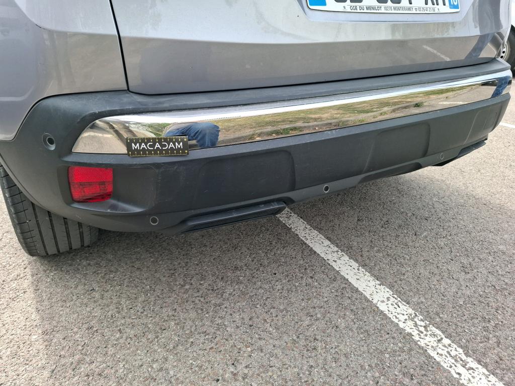 PEUGEOT 3008 Hybrid 225 e-EAT8 Allure Pack 2021