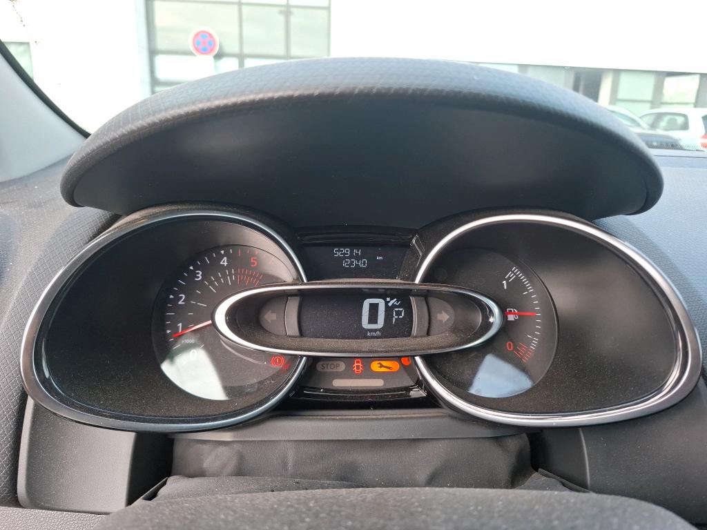 RENAULT CLIO IV BUSINESS dCi 90 E6C EDC 2019