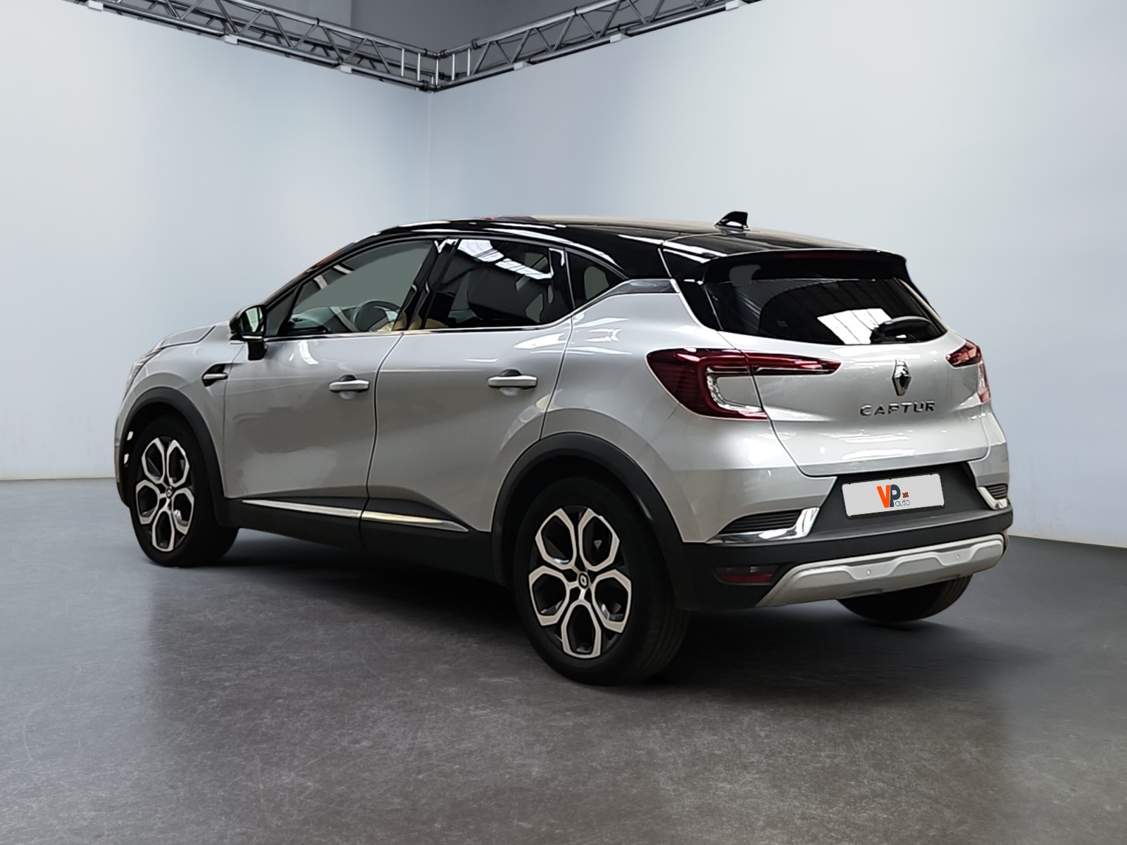 RENAULT CAPTUR E-Tech full hybrid 145 Techno 2024