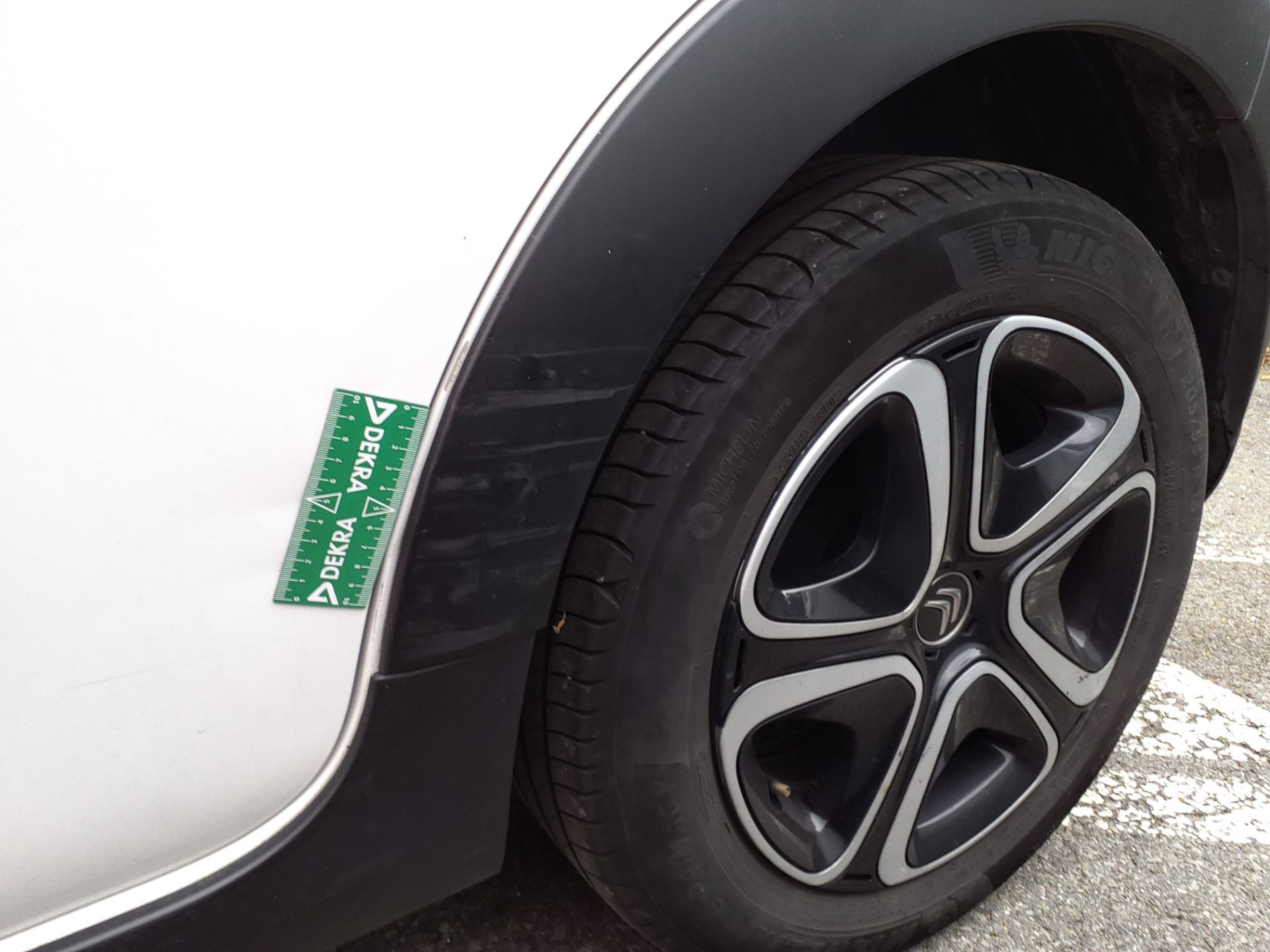 CITROEN C3 PureTech 83 BVM5 Plus 2024