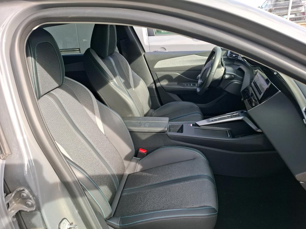 PEUGEOT 308 SW PHEV 180 e-EAT8 Allure 2025