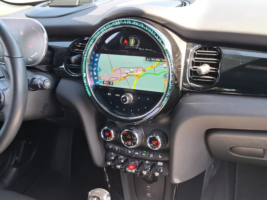 MINI HATCH 3 Portes Cooper 136 ch BVA7 Edition Camden 2023