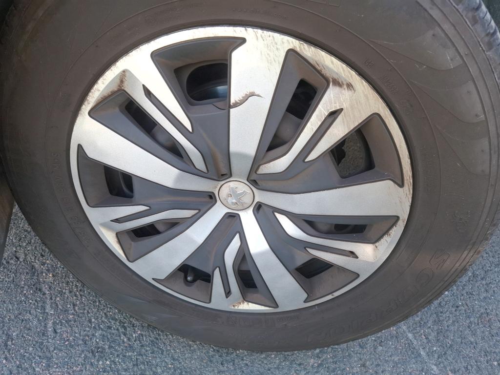 PEUGEOT 2008 BUSINESS BlueHDi 110 S&S BVM6 Active 2021