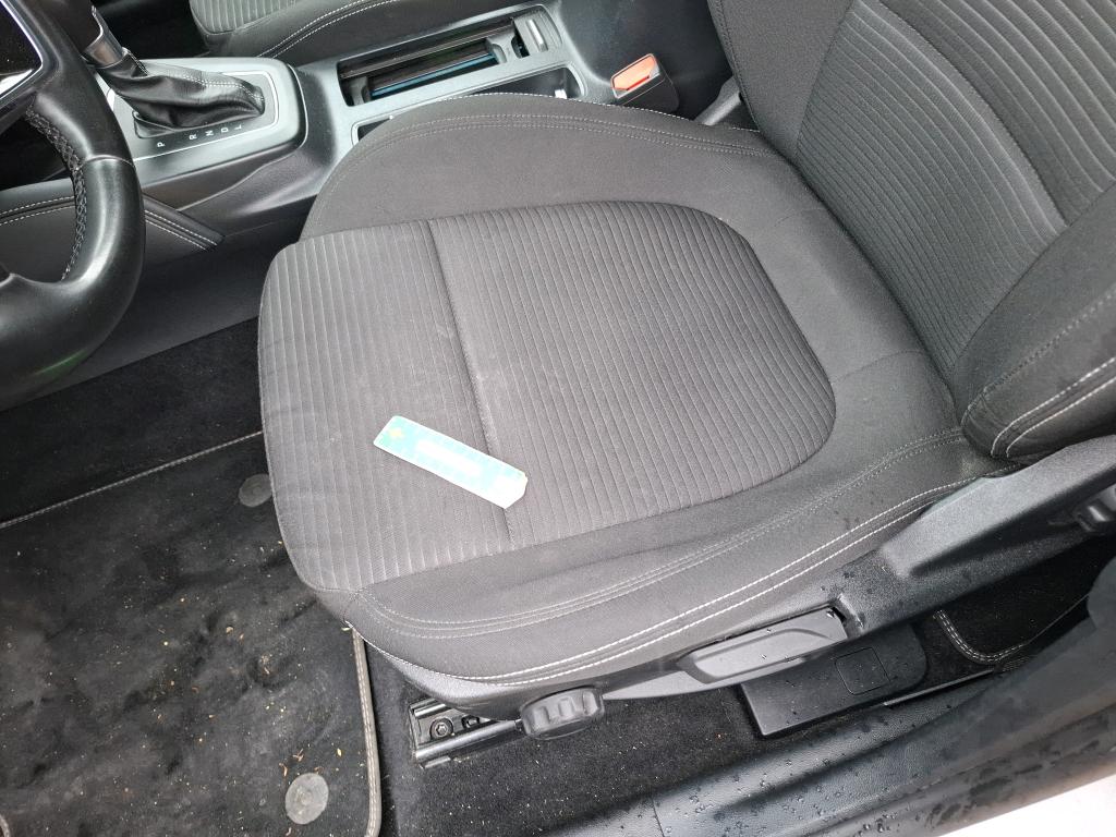 FORD FOCUS 1.0 Flexifuel 125 S&S mHEV Powershift Titanium X Business 2023