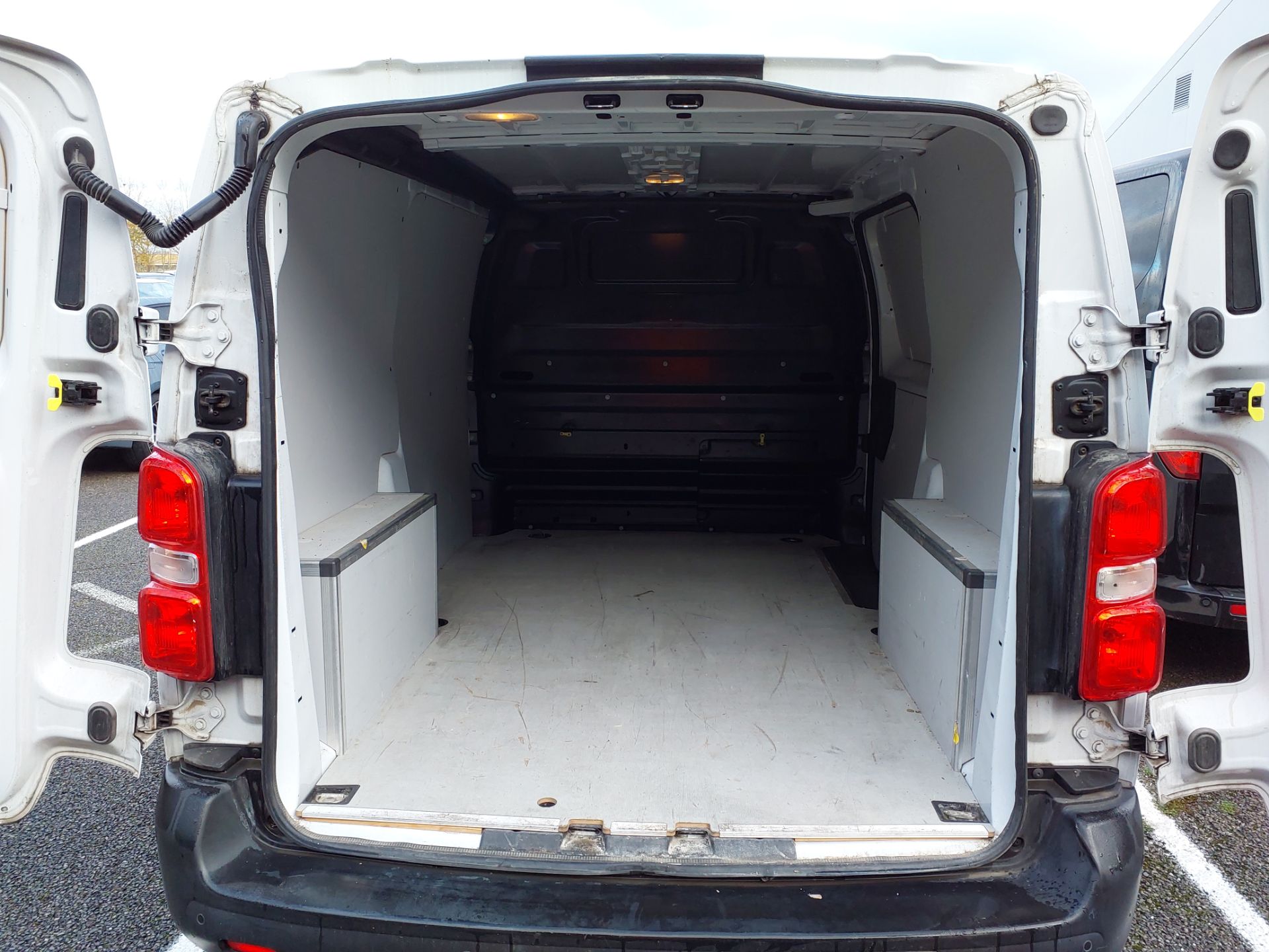 OPEL VIVARO FGN TAILLE M BLUEHDI 120 S&S BVM6 2023