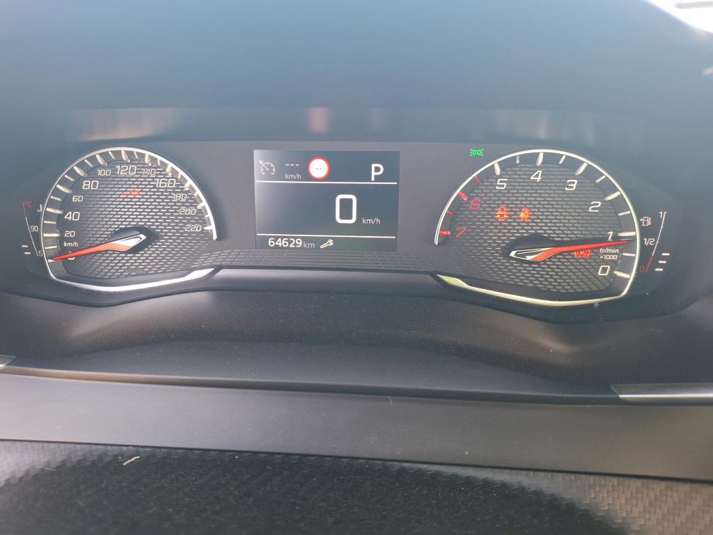 PEUGEOT 2008 PureTech 130 S&S EAT8 Active Pack 2022
