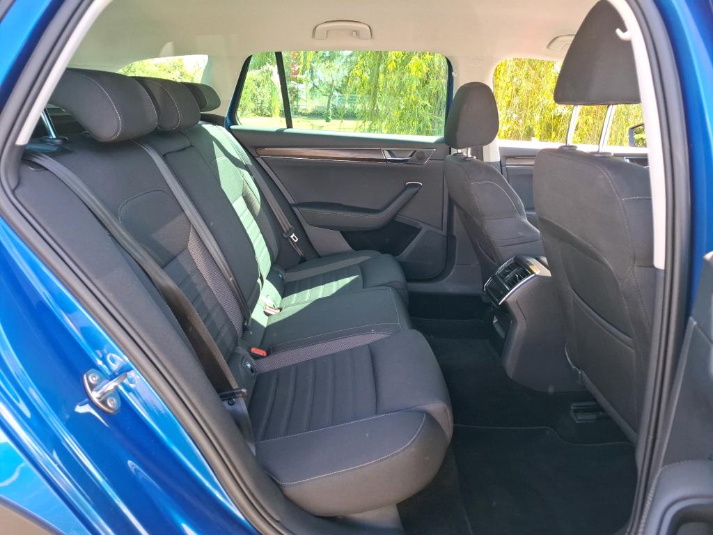 SKODA SUPERB COMBI 2.0 TDI 150 SCR DSG7 Scout 2022