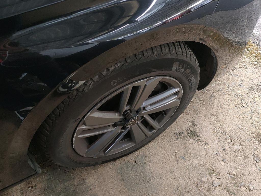 PEUGEOT 308 SW PureTech 130ch S&S EAT8 Active Pack 2023
