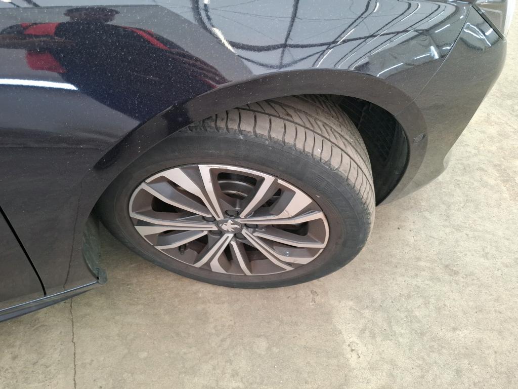PEUGEOT 508 Hybrid 225 e-EAT8 Allure Pack 2022