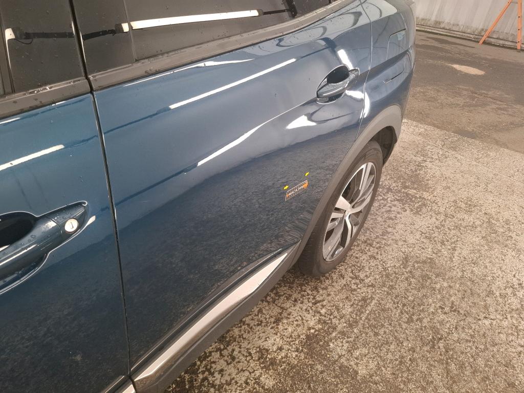 PEUGEOT 3008 Hybrid 225 e-EAT8 Allure Pack 2021