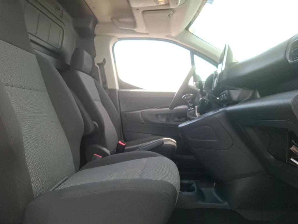 OPEL COMBO CARGO 1.5 100 CH S/S L1H1 BVM6 STANDARD PACK CLIM 2022