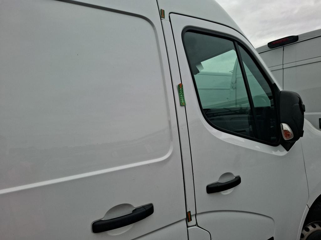 RENAULT MASTER FOURGON FGN TRAC F3300 L2H2 BLUE DCI 135 GRAND CONFORT 2024