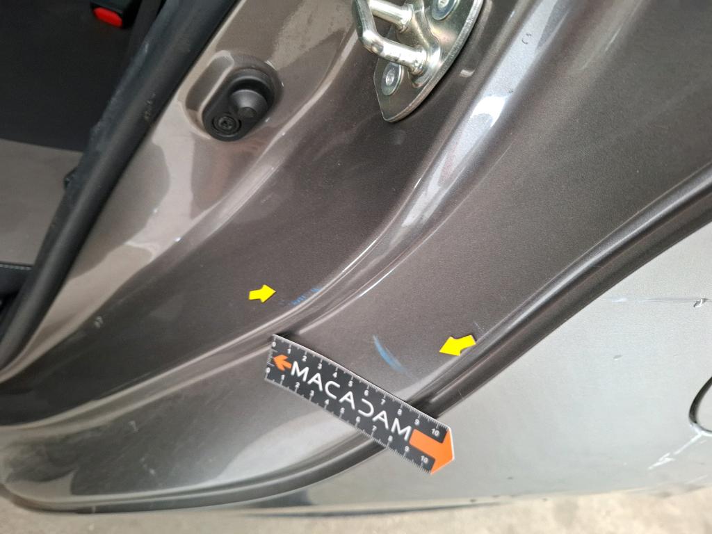 TOYOTA YARIS HYBRIDE 100h France 2017