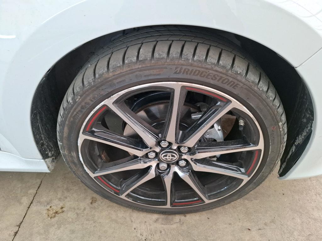 TOYOTA YARIS HYBRIDE 130h GR Sport 2025