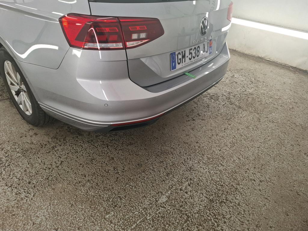 VOLKSWAGEN PASSAT SW 2.0 TDI EVO SCR 122 DSG7 Life Plus 2023
