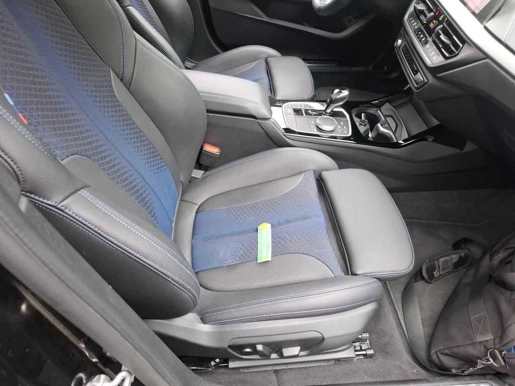 BMW SERIE 1 F40 120d xDrive 190 ch BVA8 M Sport 2020