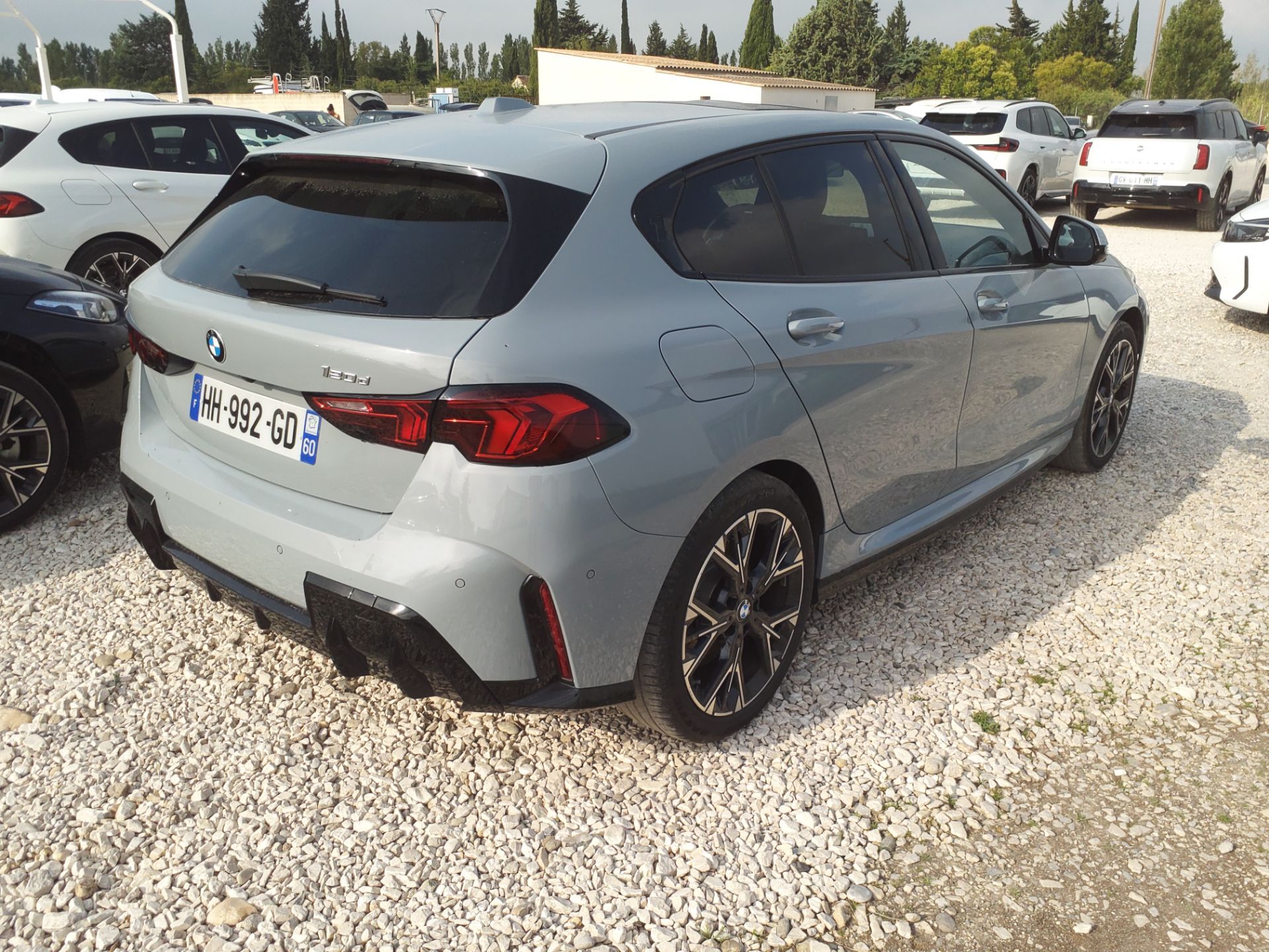 BMW  2025