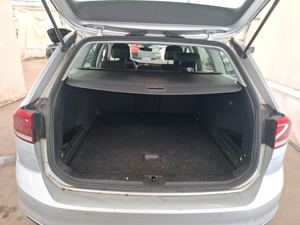 VOLKSWAGEN PASSAT SW 2.0 TDI EVO 150 DSG7 Business 2021