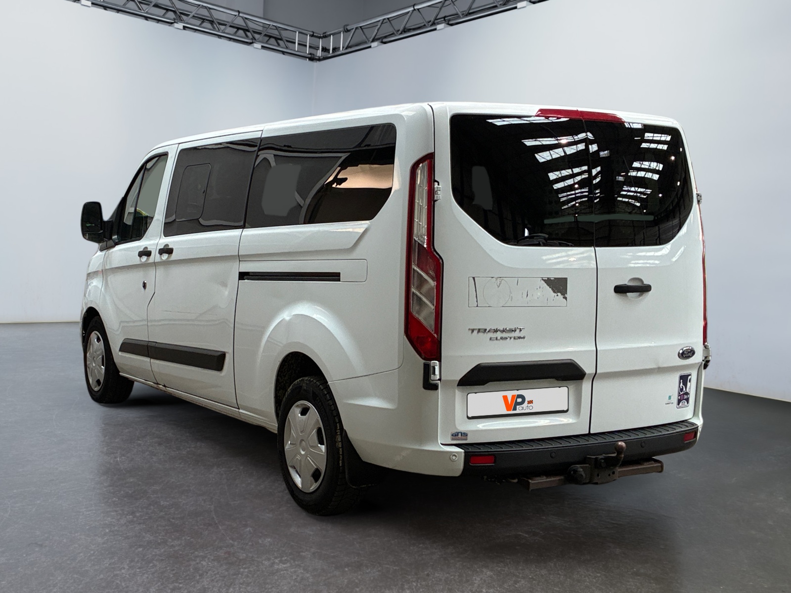 FORD TRANSIT Custom Kombi 320 L2H1 2.0 EcoBlue 130 Trend Business 2020