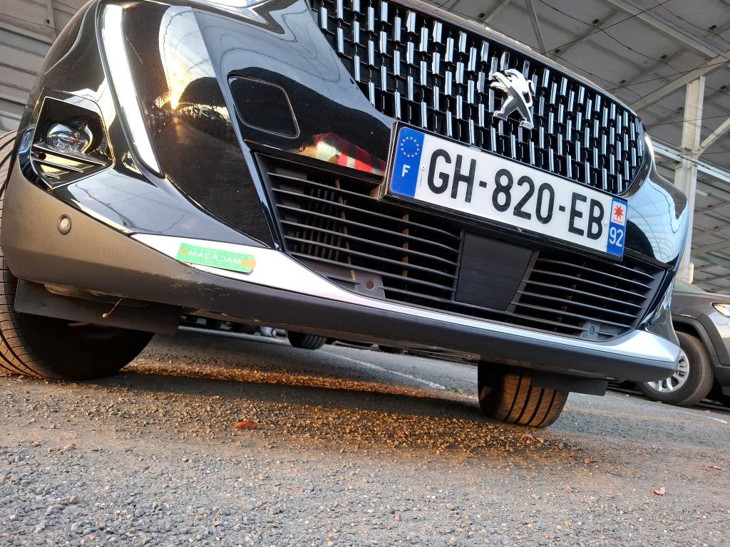 PEUGEOT 2008 PureTech 155 S&S EAT8 GT Pack 2022