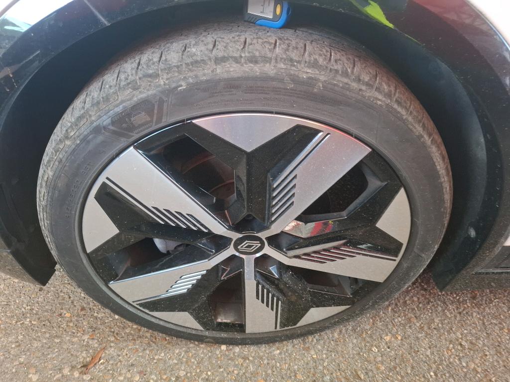 RENAULT MÉGANE MEGANE E-TECH EV60 220 ch super charge Techno 2023