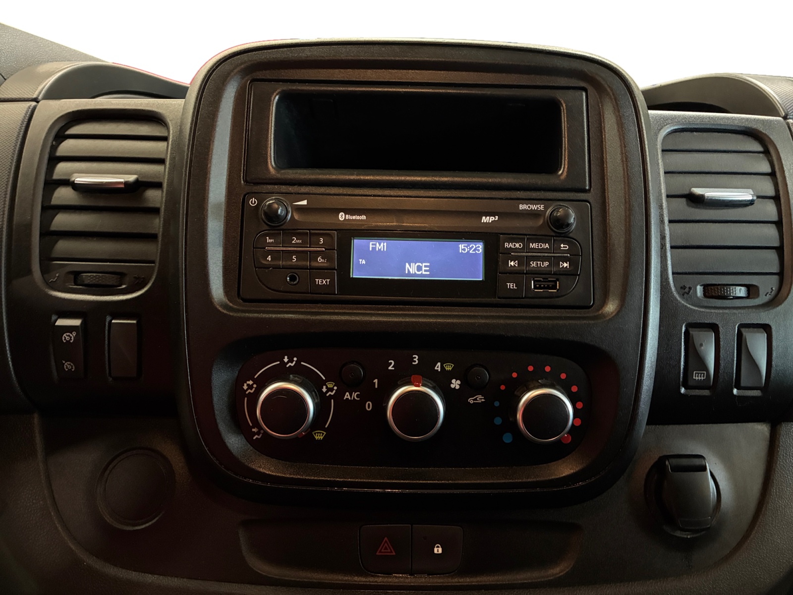 RENAULT TRAFIC FGN L2H1 1300 KG DCI 120 GRAND CONFORT 2021
