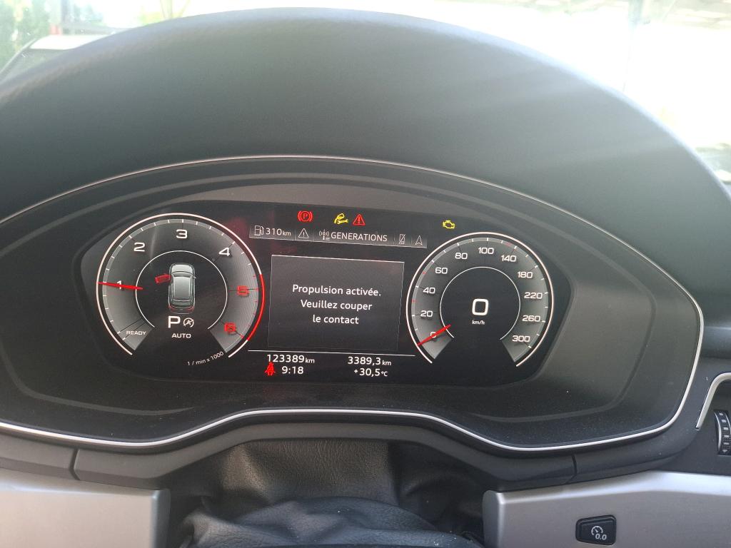 AUDI A4 AVANT 30 TDI 136 S tronic 7 Business Line 2021