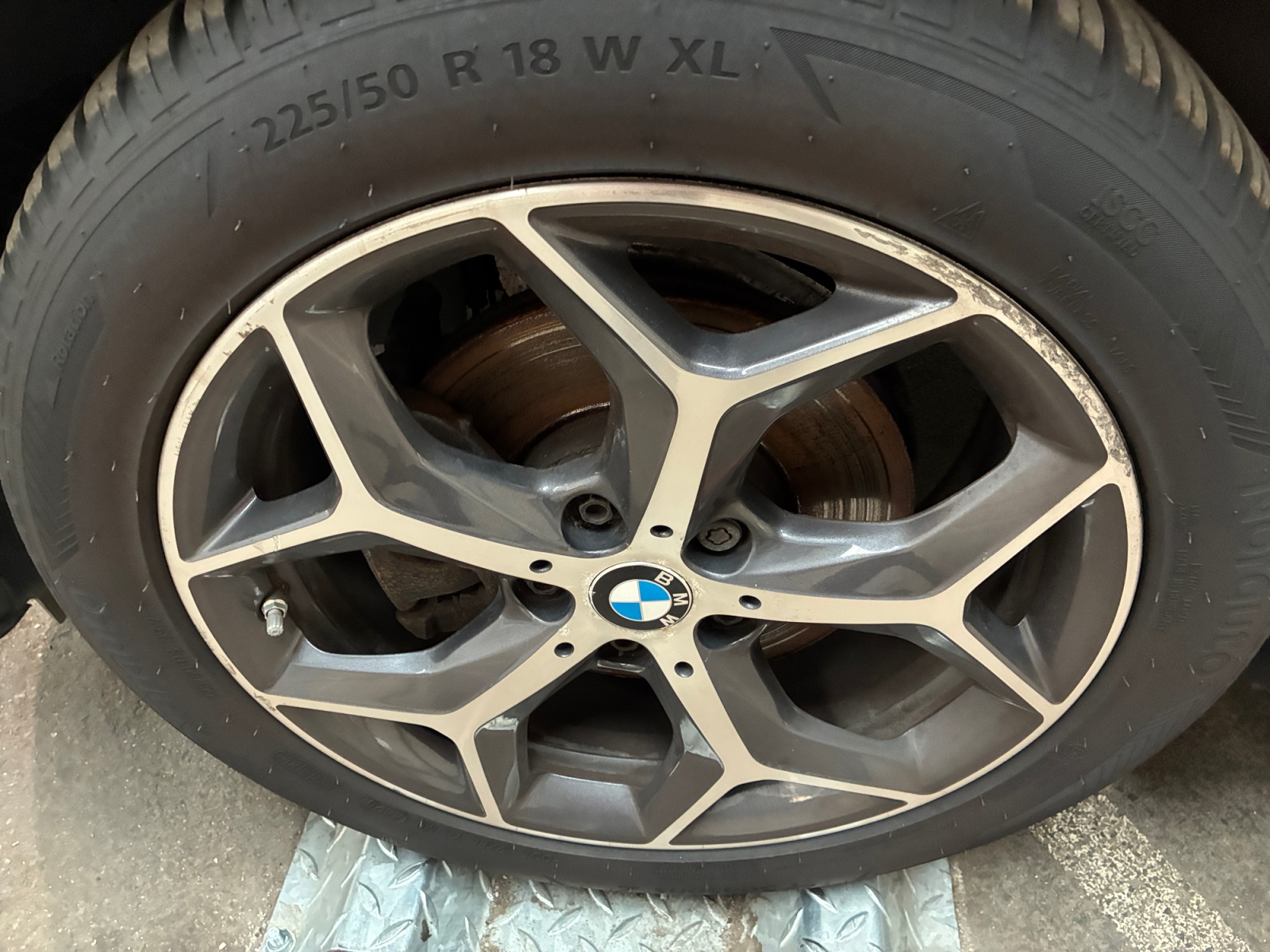 BMW X1 sDrive 18i 140 ch xLine 2018