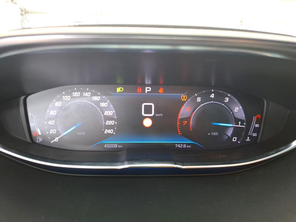 PEUGEOT 5008 PureTech 130ch S&S EAT8 Active Pack 2021