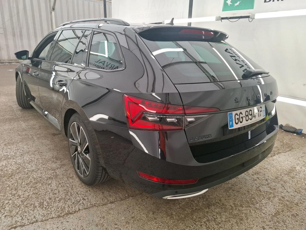 SKODA SUPERB COMBI 2.0 TDI 150 SCR DSG7 Sportline 2022