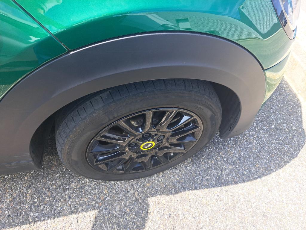 MINI HATCH 3 Portes Cooper SE 184 ch Edition Premium 2023