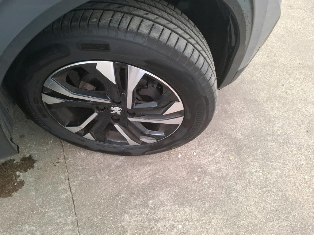 PEUGEOT 2008 BUSINESS PureTech 130 S&S EAT8 Allure 2021