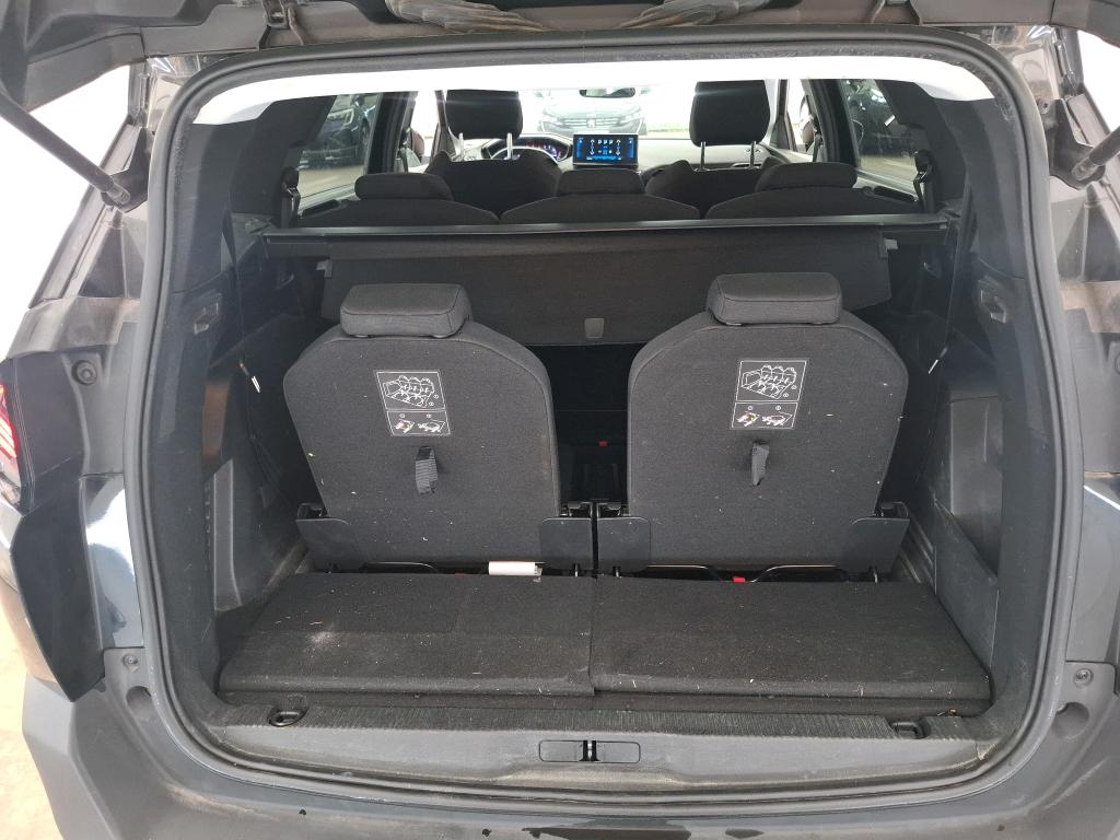 PEUGEOT 5008 BlueHDi 130ch S&S BVM6 Style 2023