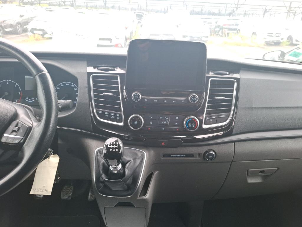 FORD TRANSIT CUSTOM CA 300 L1H1 2.0 ECOBLUE 170 LIMITED 2019