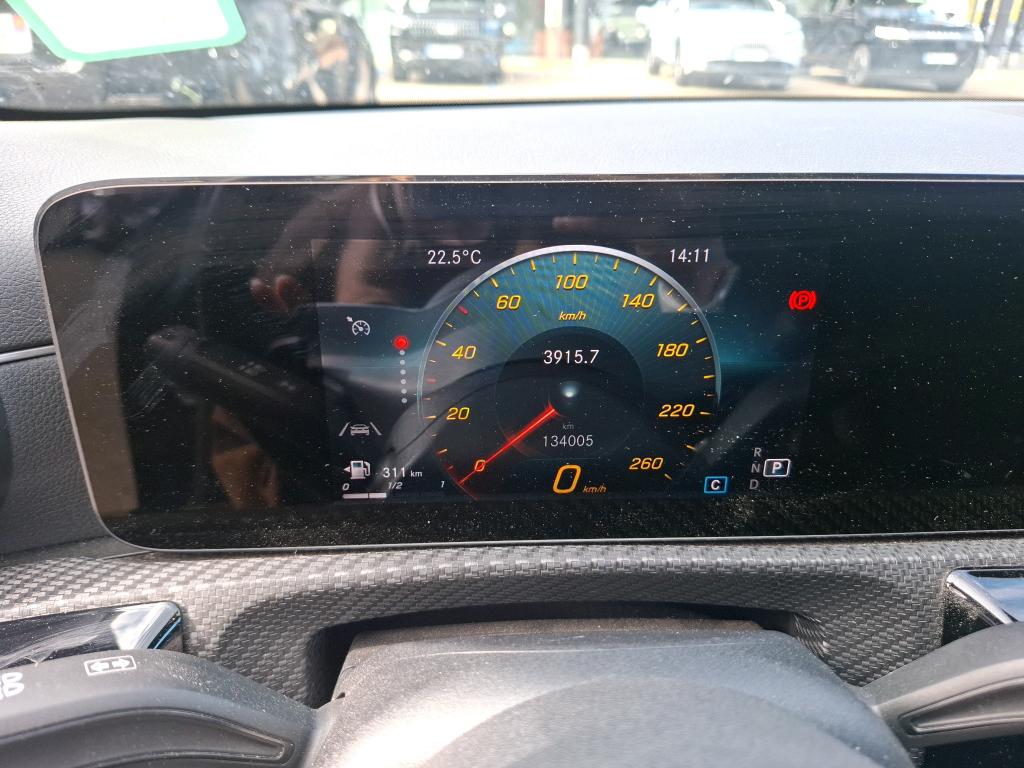 MERCEDES-BENZ CLASSE A 180 d 8G-DCT Style Line 2021