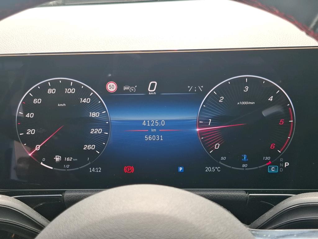 MERCEDES-BENZ GLA 200 d 8G-DCT AMG Line 2024