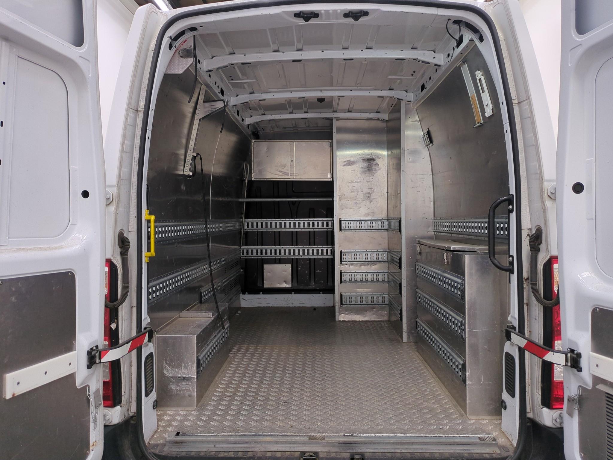 RENAULT MASTER FOURGON FGN TRAC F3500 L2H2 DCI 135 GRAND CONFORT 2021