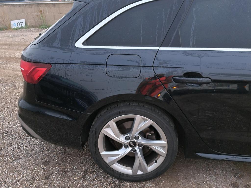 AUDI A4 AVANT 35 TFSI 150 S tronic 7 line 2022