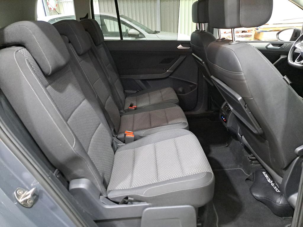 VOLKSWAGEN TOURAN 2.0 TDI 150 DSG7 5pl Life Plus 2023