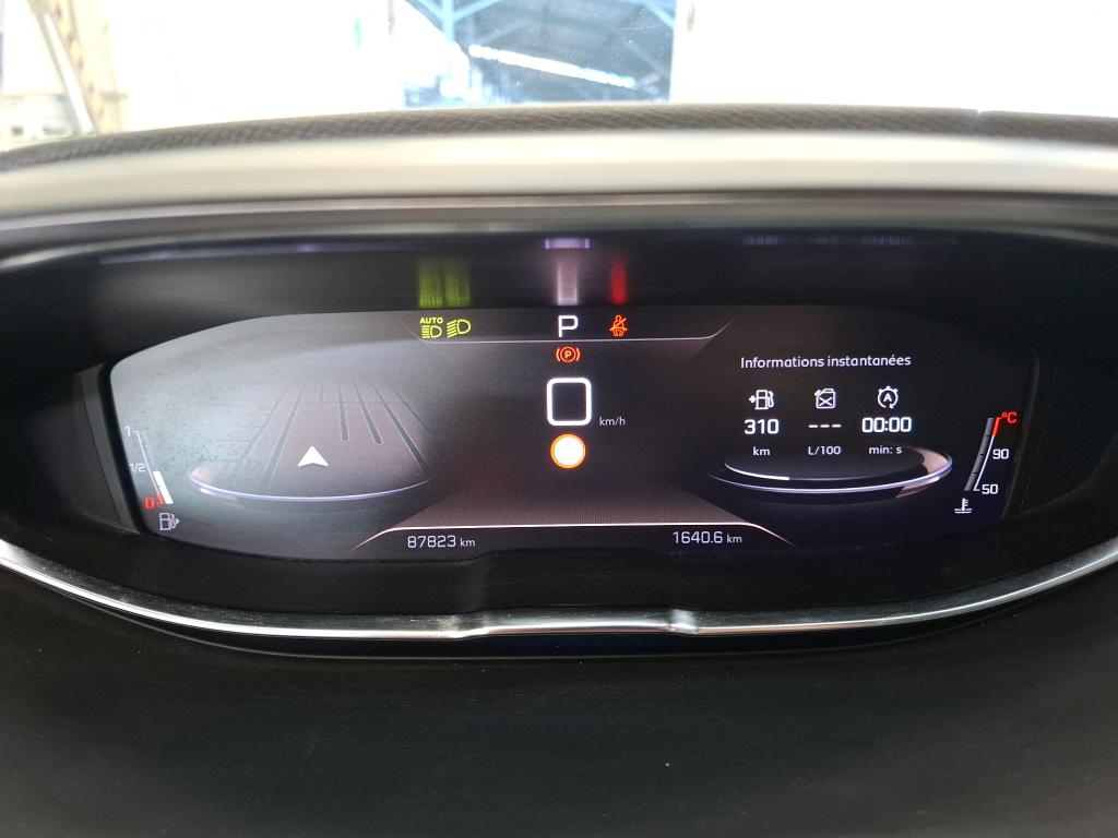 PEUGEOT 5008 PureTech 130ch S&S EAT8 GT Pack 2021