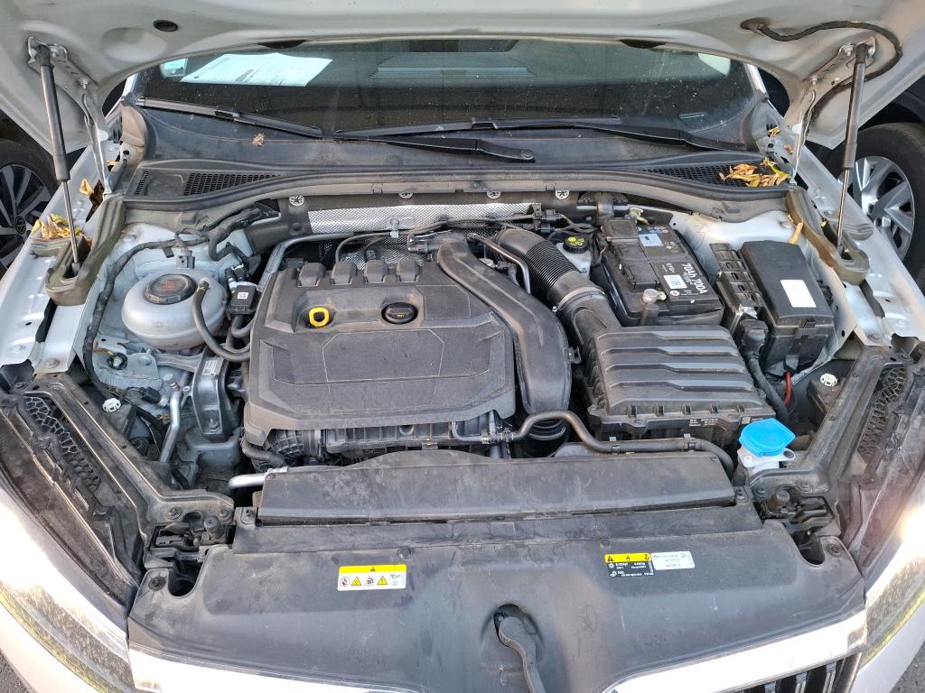 SKODA SUPERB COMBI 1.5 TSI 150 ACT DSG7 Business 2022