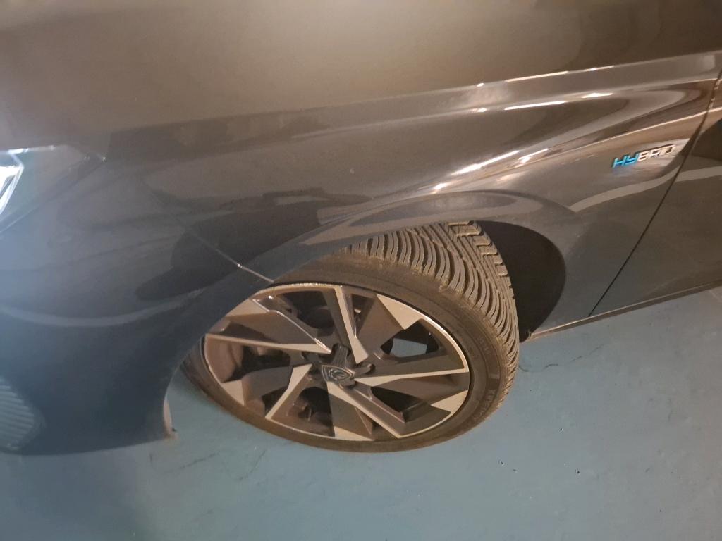 PEUGEOT 308 PHEV 180 e-EAT8 Allure Pack 2022