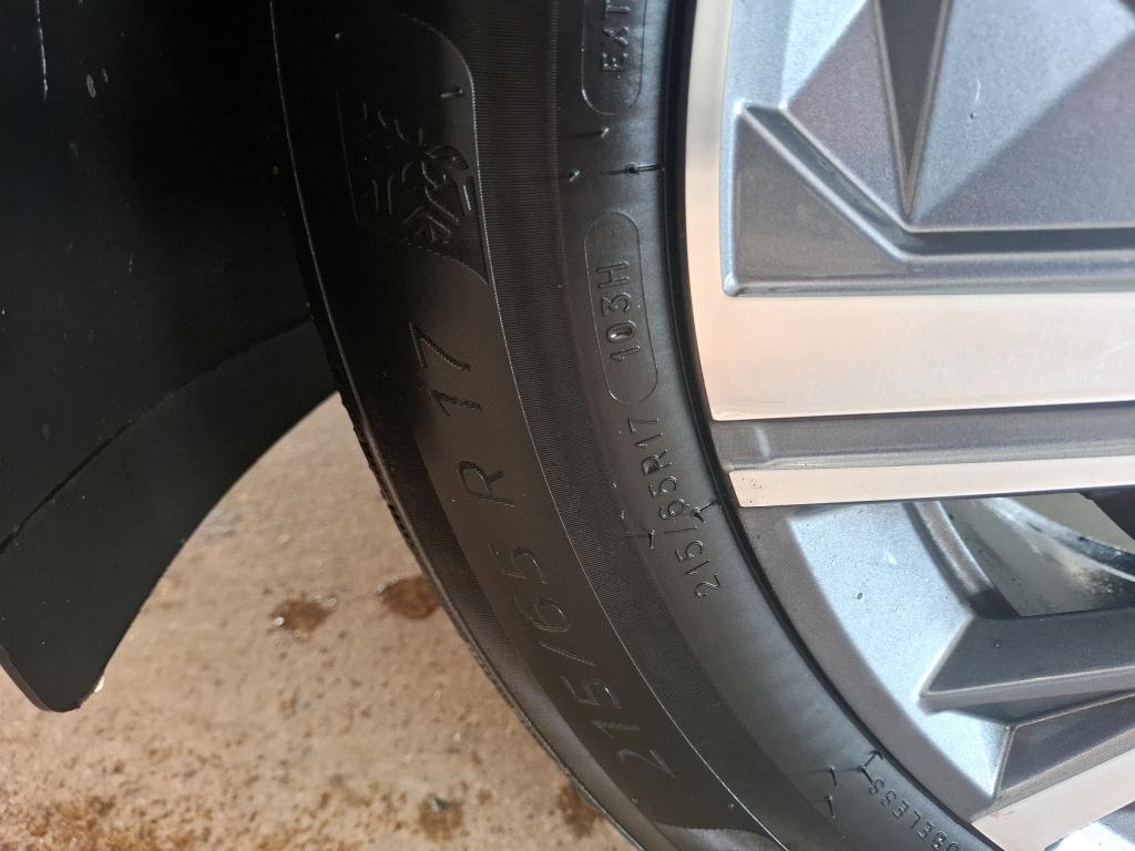 HYUNDAI TUCSON 1.6 T-GDI 230 Hybrid BVA6 Business 2023
