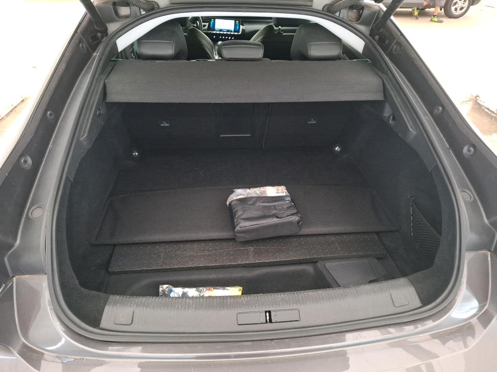 PEUGEOT 508 Hybrid 225 e-EAT8 Allure Pack 2021